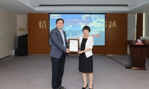 沪东中华造船发布甲醇燃料16000TEU集装箱船和液氨运输船等新船型