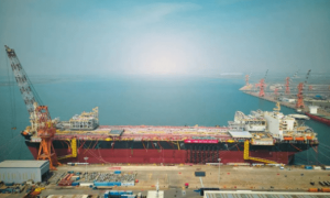 大连造船交付新一代海上油气FPSO。电制甲醇FPSO海外开始设计研发