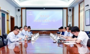 辽宁港口首席运营官李国锋会见了安通控股董事长王维一行