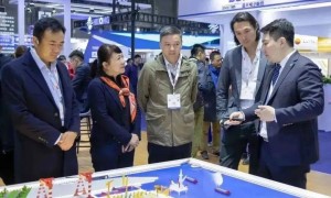 中国民企前三强恒力重工首次亮相中国国际海事展，华光等著名船东亲临考察