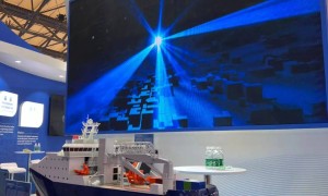 中国海工研发的风电运维母船和波浪补偿栈桥等亮相。12月26日上海风电会将交流