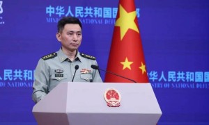 国防部回应山东舰航母舰队现身南海黄岩岛水域