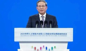 国务院总理李强在上海致辞2025世界人工智能大会开幕式。造船航运低空装备制造等也亮相