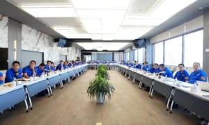 陈刚任上海外高桥造船有限公司党委书记、董事长