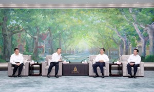 上海与中国三峡集团签署战略合作协议，上海市领导会见中国三峡集团董事长