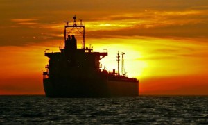 美国承认在太平洋扣押一艘油轮。出售船上油收入8千多万美元将归美国所有