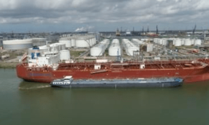 LNG动力、甲醇和氨燃料船正在兴起，看看国际主要港口如何应对uedbet赫塔菲官网登加注？