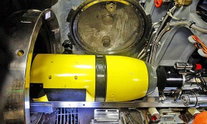 美国核动力潜艇首次测试“黄色鳗鱼”新型水下潜航器
