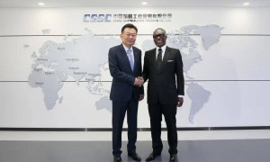 中船贸易董事长李洪涛会见到访的赤道几内亚副总统曼格一行