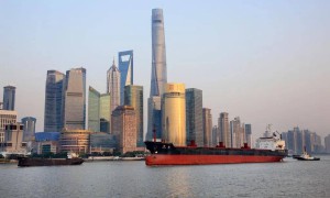 改变海洋工业的“未来燃料” | 为何中国能成为甲醇运输燃料的先行者？