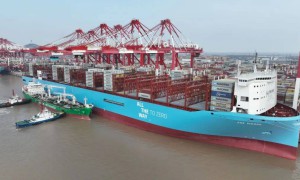 船对船加注甲醇燃料在上海完成全流程演练。6月3日甲醇上海论坛将交流